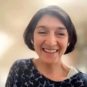  Sara Ghorashian