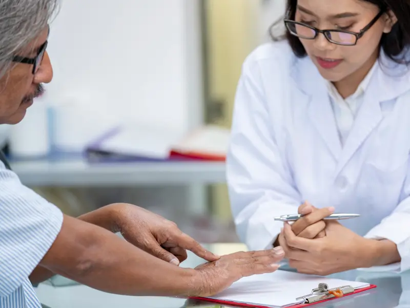 Systemic treatment in elderly patients with psoriasis