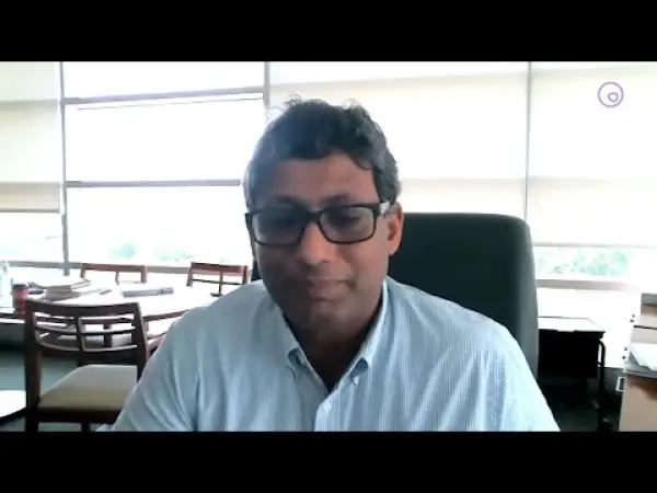 What are the challenges and possibilities of ctDNA to monitor response and relapse in MM?