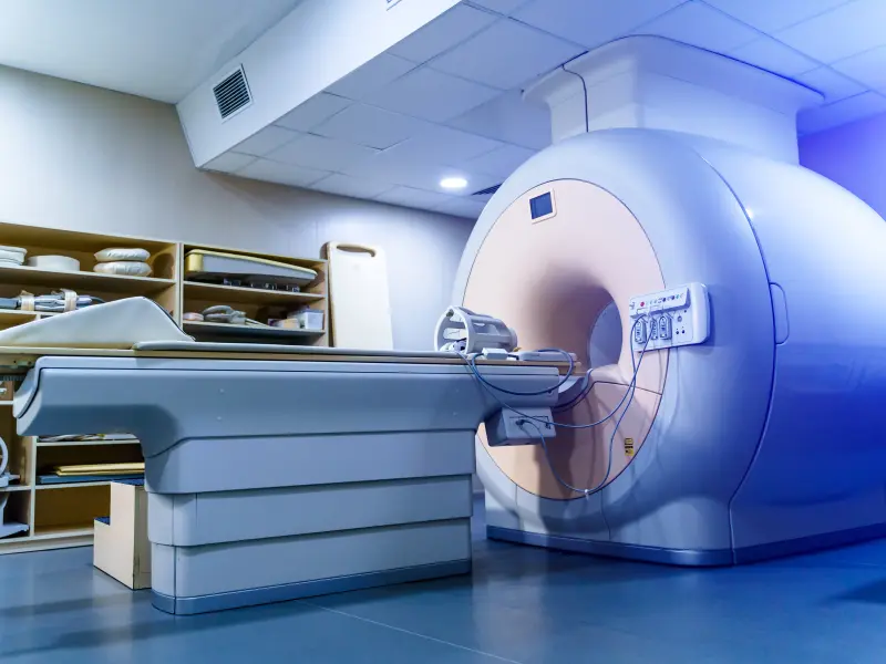 Incorporating PET imaging in a new risk stratification system for NDMM