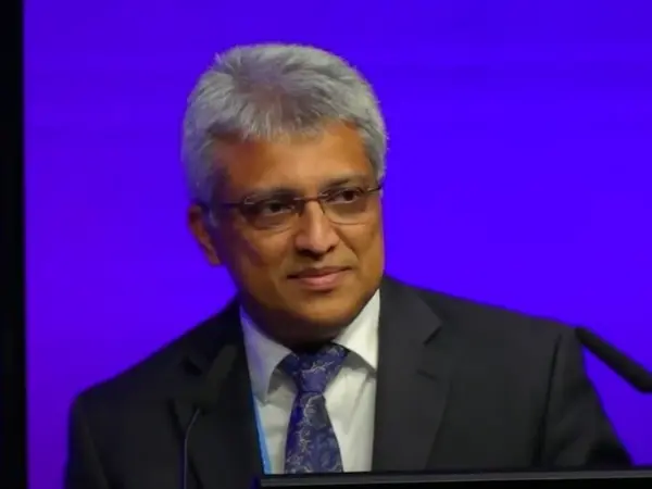 Biomarkers and patient eligibility for CAR T-cell therapies in MM